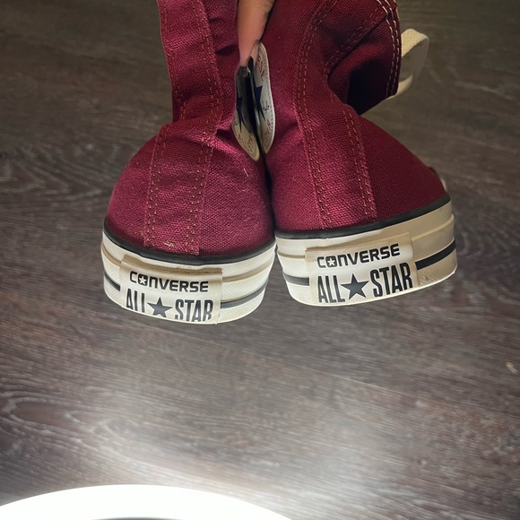 Maroon High top Converses - Slightly Used - Picture 5 of 7